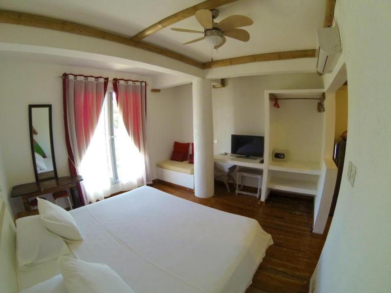 Lanterna Hotel Boracay Balabag  Habitación foto